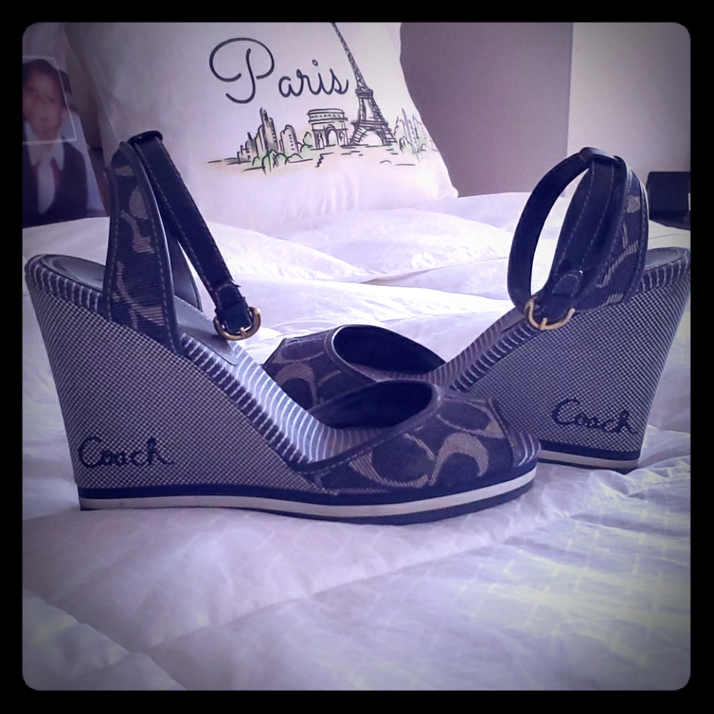 Coach wedges